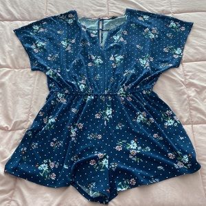 BeBop Blue floral Romper - NWOT - Size XL